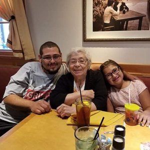 Meet your Posher, Robert